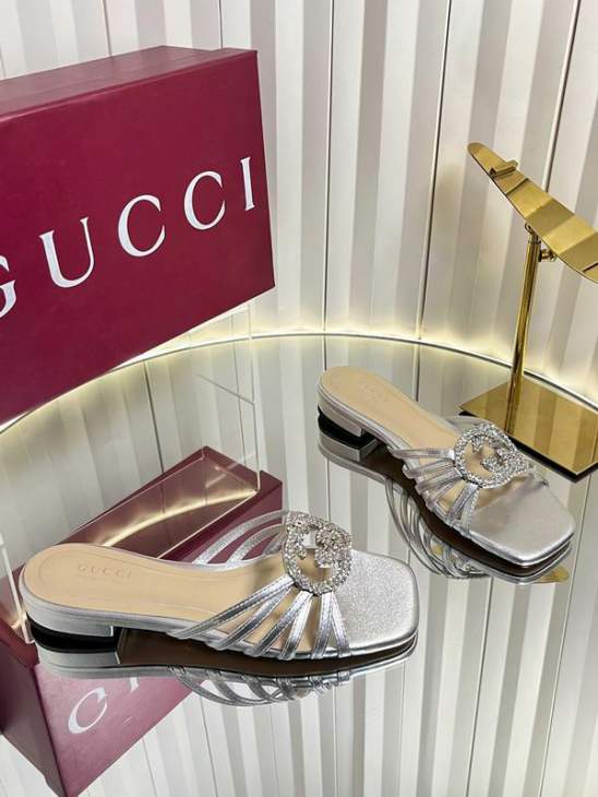 Picture of Gucci Slippers _SKUGuccisz35-42mnq12131994